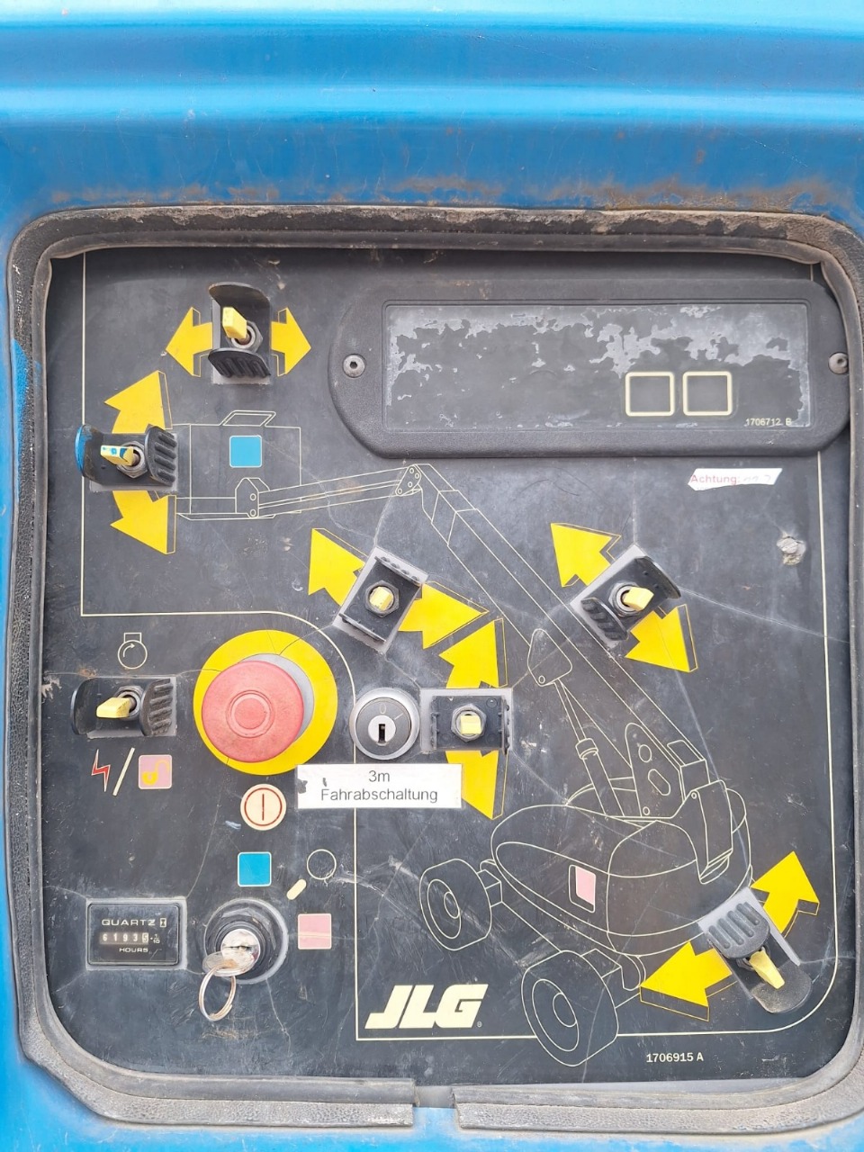 Sold - Scissor Lift - View 2